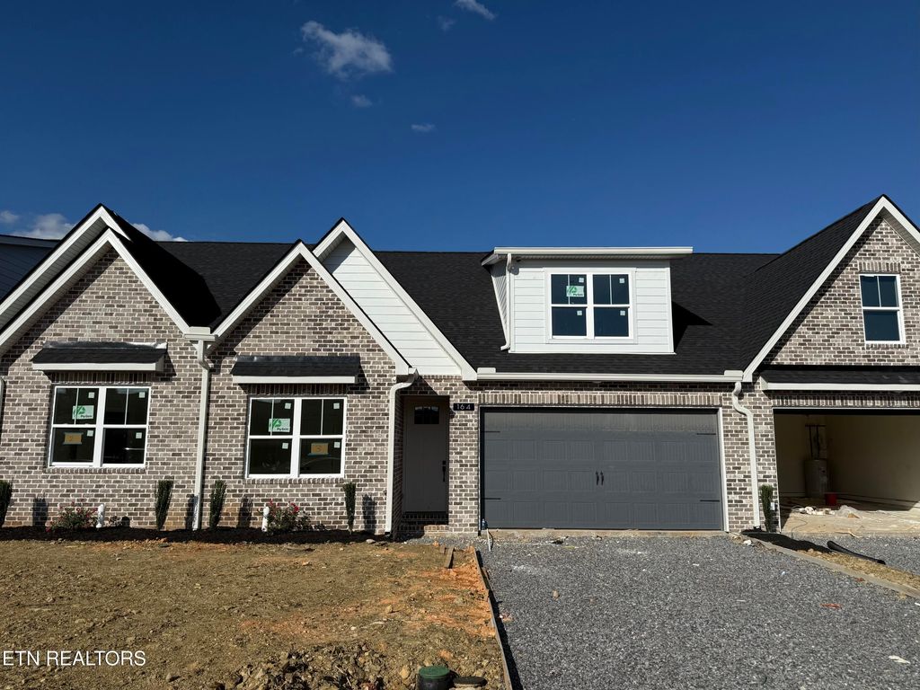 Photo of 164 River Park Lane, Sweetwater, TN 37874 (MLS # 1317037)