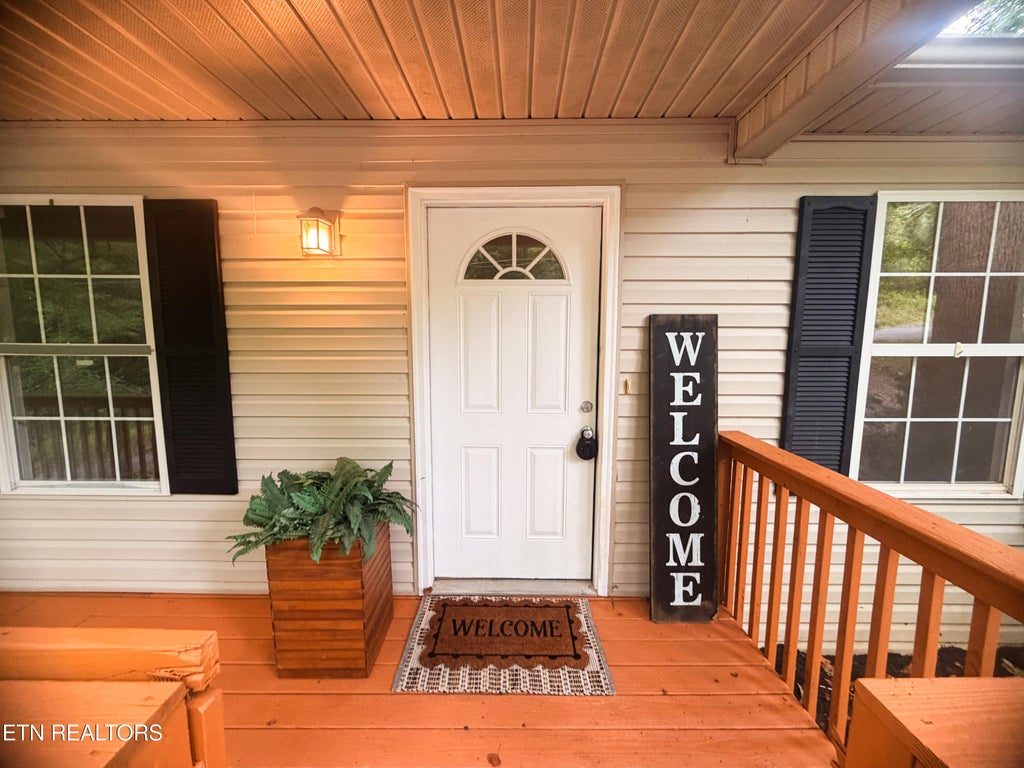 Photo of 498 NW Bazel Rd, Harriman, TN 37748 (MLS # 1352517)
