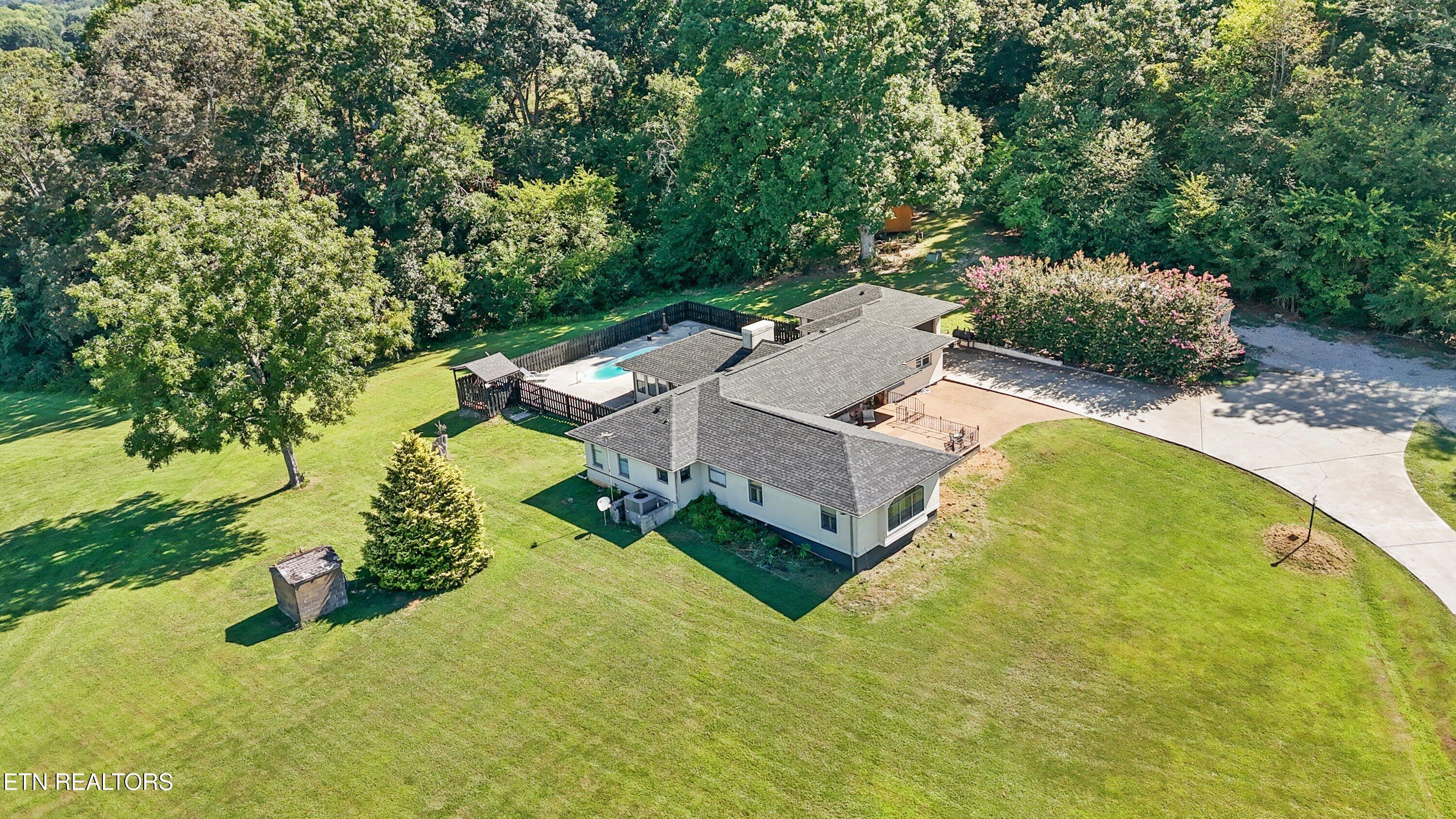 811 Old Hwy 68