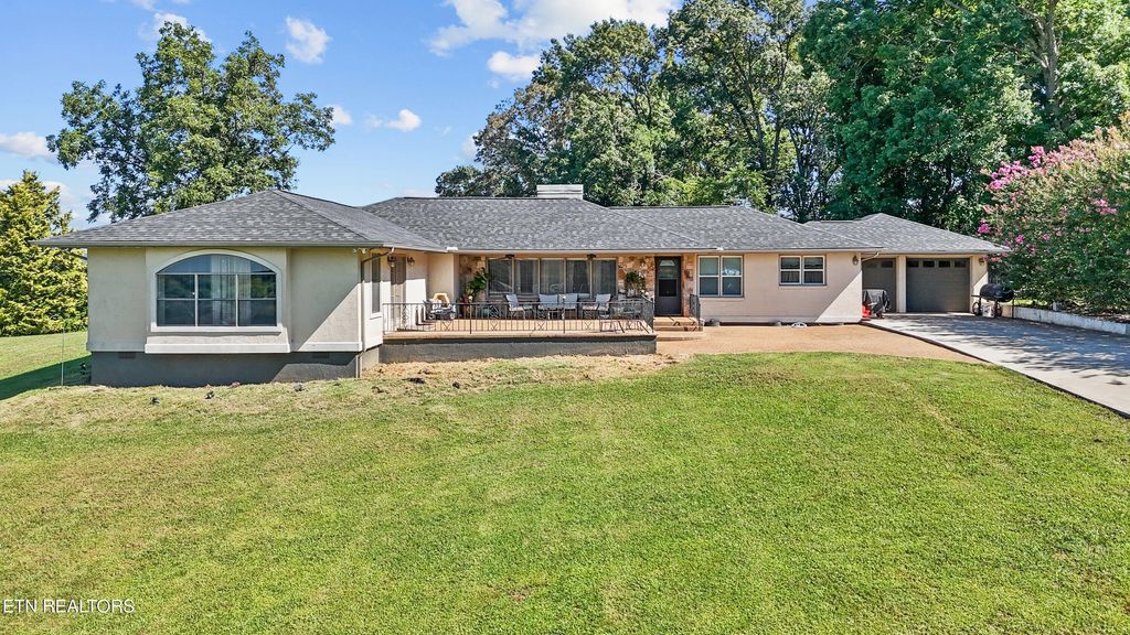 Photo of 811 Old Hwy 68, Sweetwater, TN 37874 (MLS # 1313795)