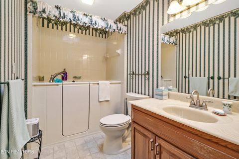 Tiny photo for 137 Shore Lane, Fairfield Glade, TN 38558 (MLS # 1324472)