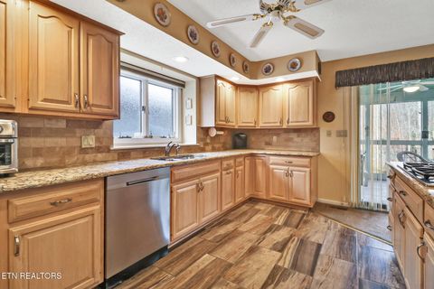 Tiny photo for 137 Shore Lane, Fairfield Glade, TN 38558 (MLS # 1324472)