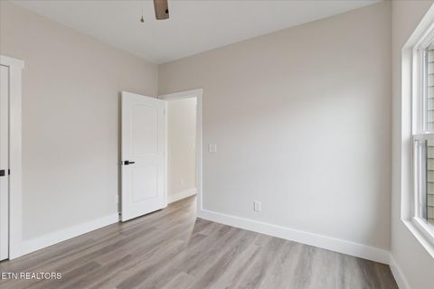 Tiny photo for 3315 Ashland Ave, Knoxville, TN 37914 (MLS # 1318193)