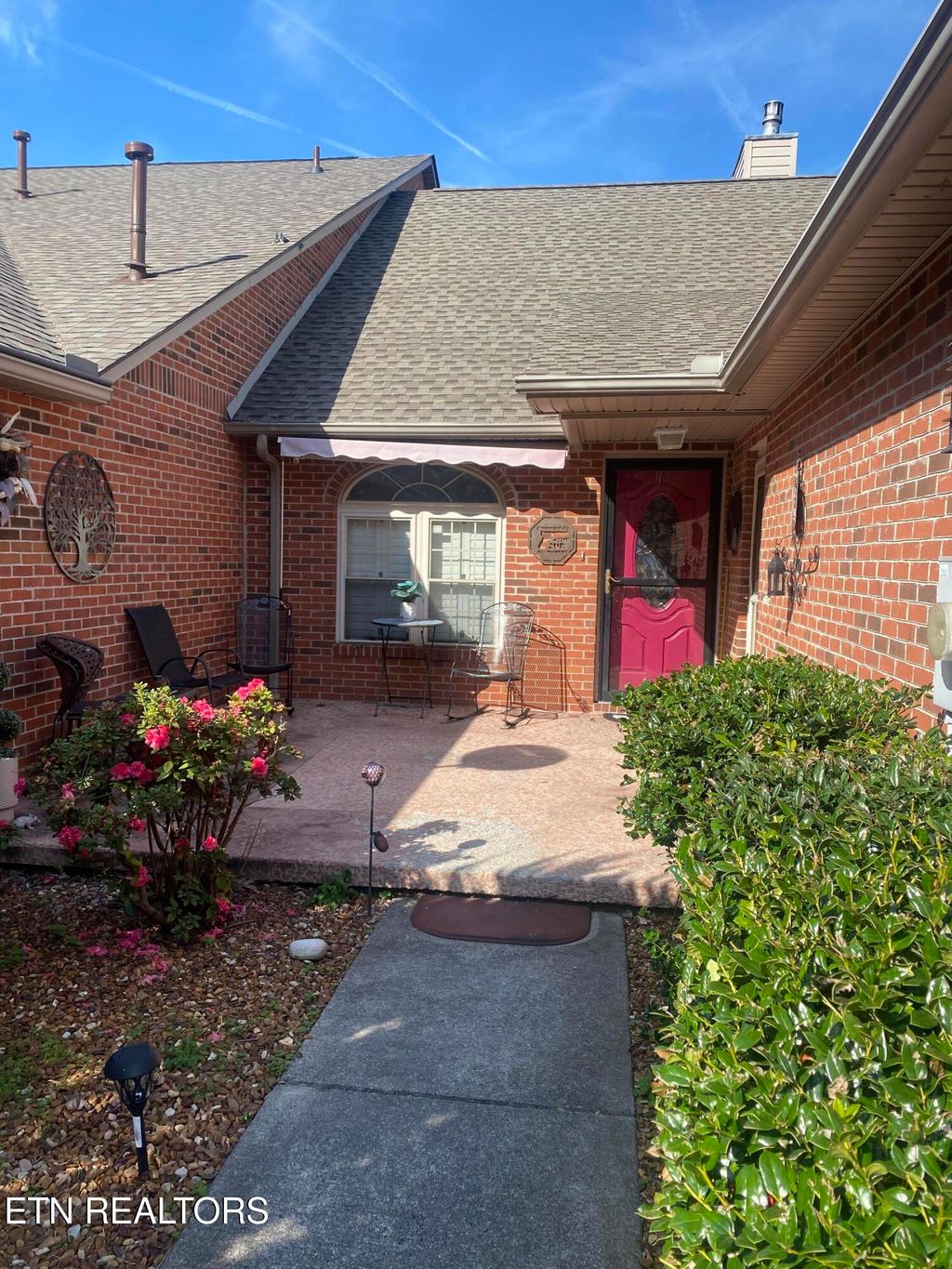 Photo of 5002 Fairground Place, Kingston, TN 37763 (MLS # 1284162)