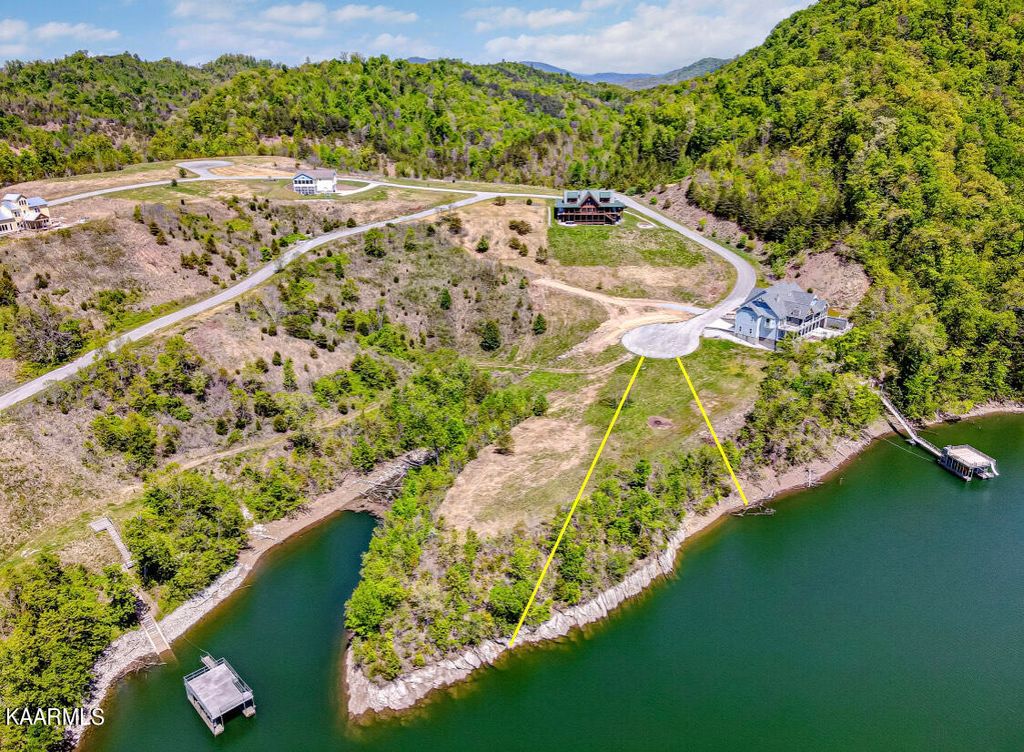 Photo of 2245 Owen Payne Lane, Tazewell, TN 37879 (MLS # 1228018)