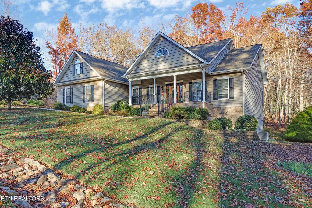 Photo of 105 Kings Down Drive, Fairfield Glade, TN 38558 (MLS # 1321639)