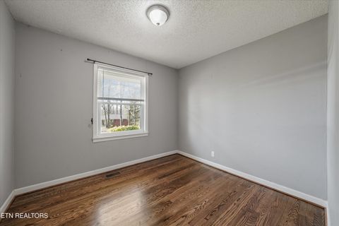 Tiny photo for 5614 Wassman Rd, Knoxville, TN 37912 (MLS # 1334277)