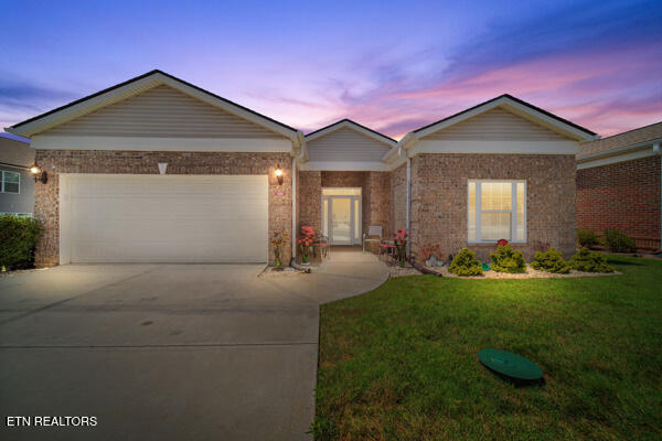 388 Creekside Way