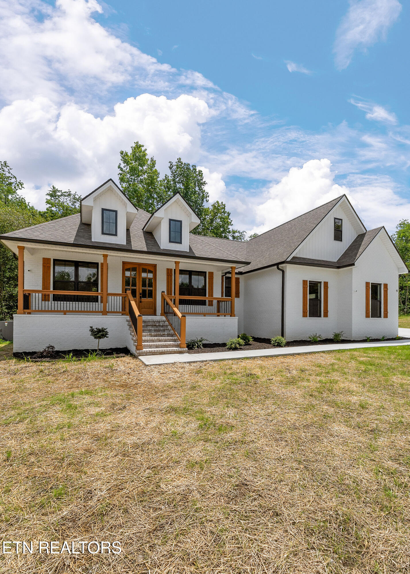 4 Riverchase Drive