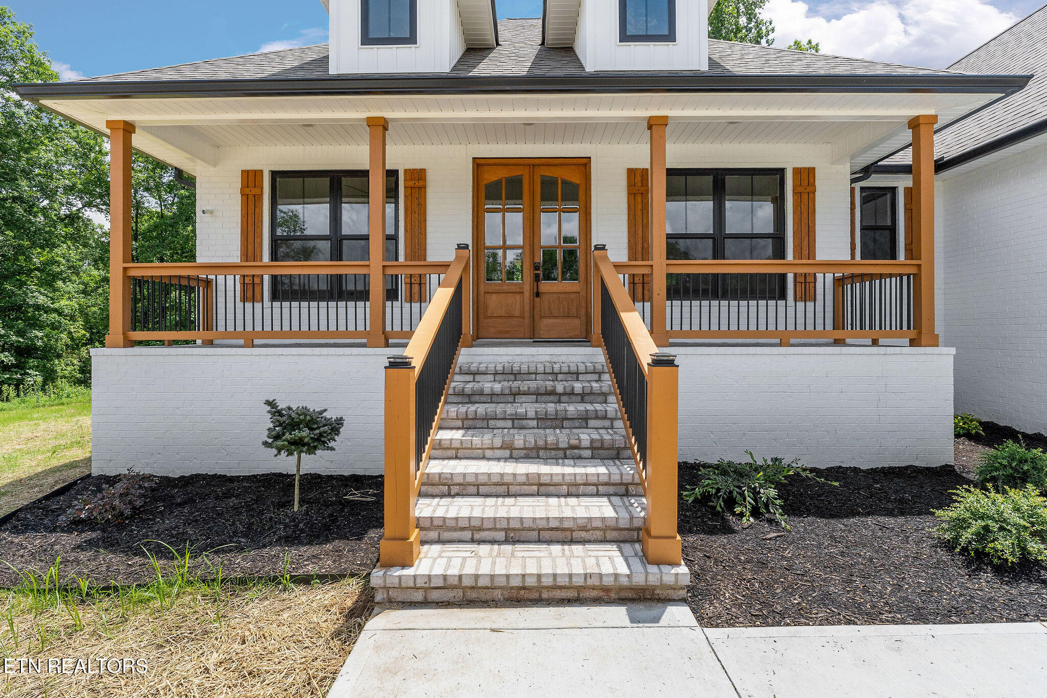 4 Riverchase Drive