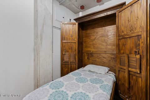 Tiny photo for 222 N Central St #B8, Knoxville, TN 37902 (MLS # 1331183)