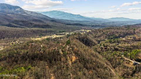 Tiny photo for 441 Matterhorn Drive, Gatlinburg, TN 37738 (MLS # 1333430)