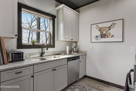 Tiny photo for 441 Matterhorn Drive, Gatlinburg, TN 37738 (MLS # 1333430)