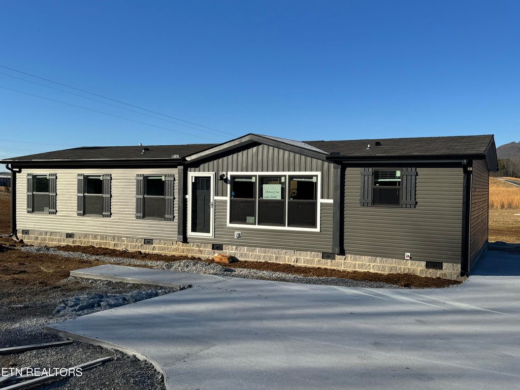 Photo of 150 B &amp; B Drive, Speedwell, TN 37870 (MLS # 1329293)