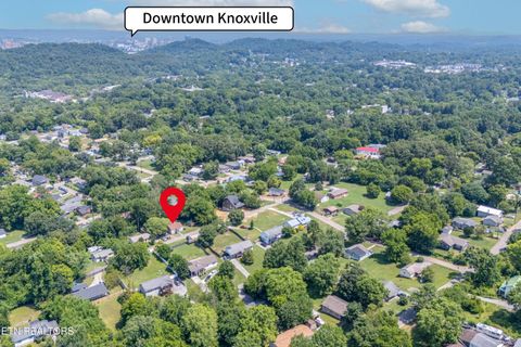 Tiny photo for 1013 E Drive, Knoxville, TN 37920 (MLS # 1324339)
