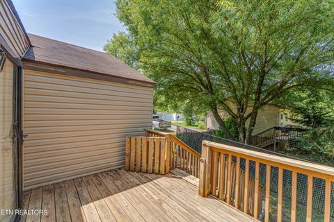 Tiny photo for 1013 E Drive, Knoxville, TN 37920 (MLS # 1324339)