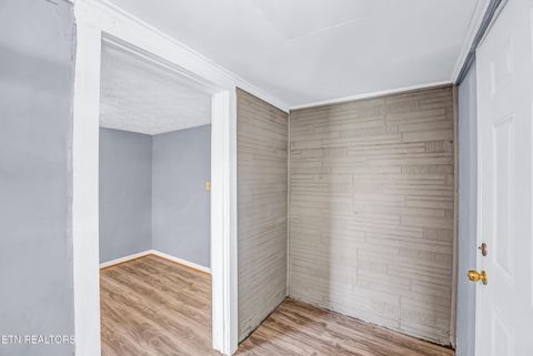 Tiny photo for 1013 E Drive, Knoxville, TN 37920 (MLS # 1324339)