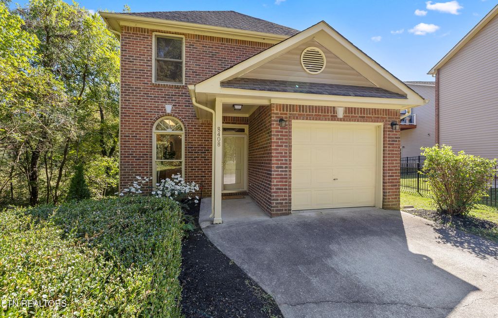Photo of 8408 Woodbend Tr, Knoxville, TN 37919 (MLS # 1317411)