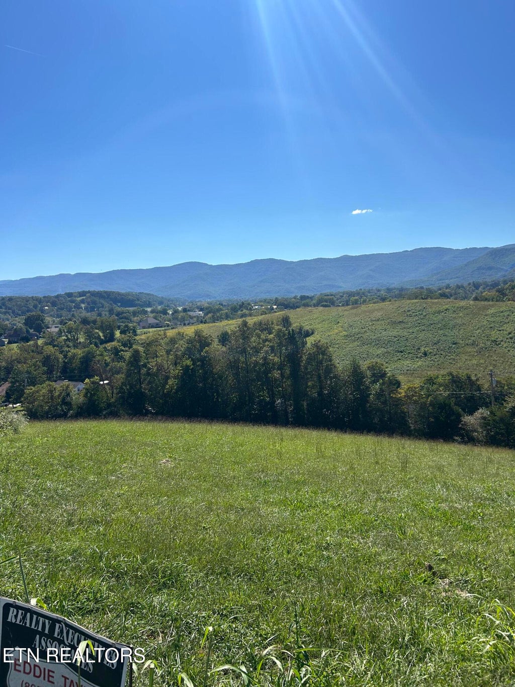 Photo of Mountain Perkins Lane, Jacksboro, TN 37757 (MLS # 1357087)