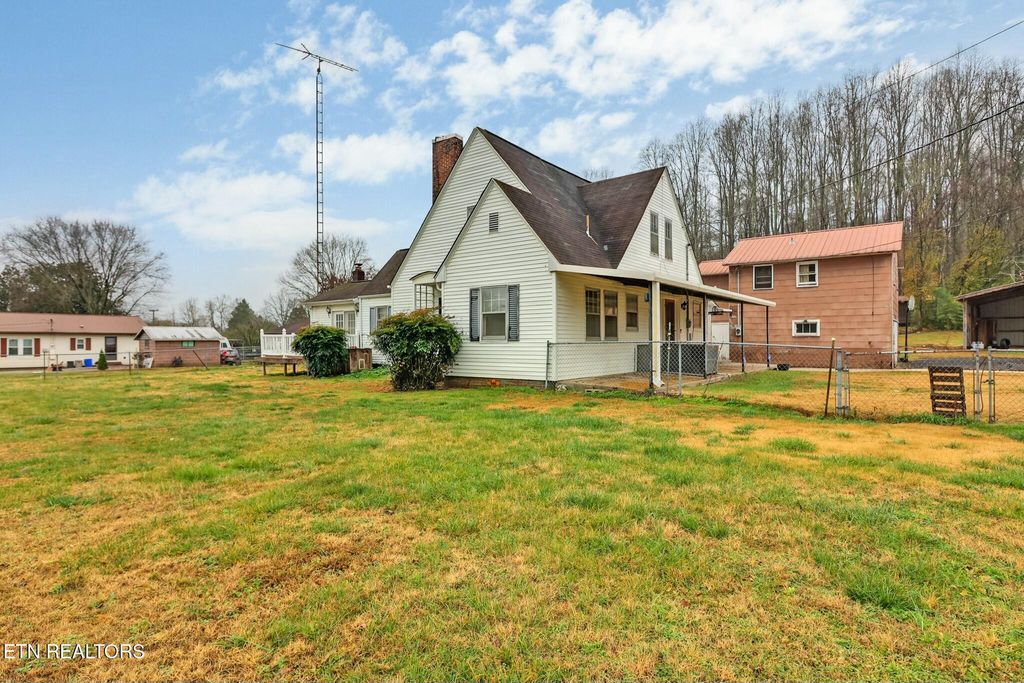 Photo of 1770 Eureka Rd, Rockwood, TN 37854 (MLS # 1285248)