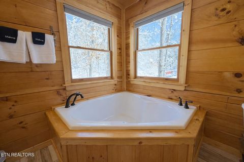 Tiny photo for 643 Forest Drive, Pigeon Forge, TN 37863 (MLS # 1328219)