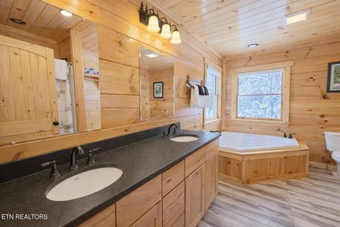 Tiny photo for 643 Forest Drive, Pigeon Forge, TN 37863 (MLS # 1328219)