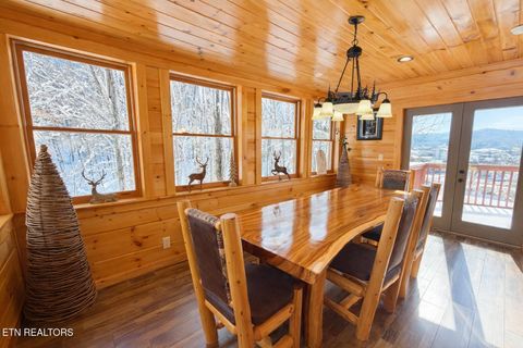 Tiny photo for 643 Forest Drive, Pigeon Forge, TN 37863 (MLS # 1328219)