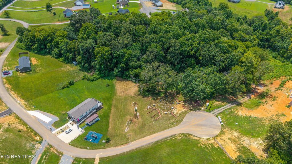 Photo of Siesta Dr, Newport, TN 37821 (MLS # 1318475)