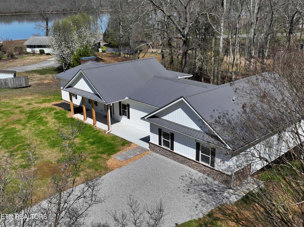 Photo of 190 Kay Jennings Circle, Decatur, TN 37322 (MLS # 1253015)