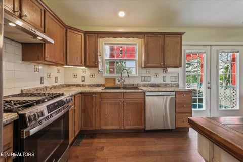 Tiny photo for 220 Autumn Lane, Madisonville, TN 37354 (MLS # 1350163)