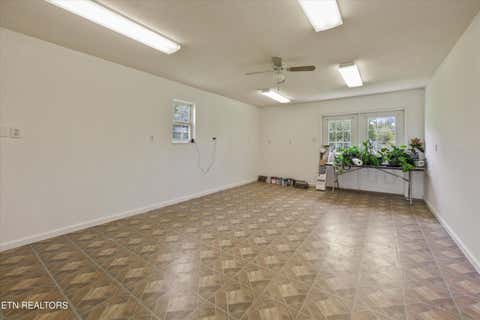 Tiny photo for 220 Autumn Lane, Madisonville, TN 37354 (MLS # 1350163)