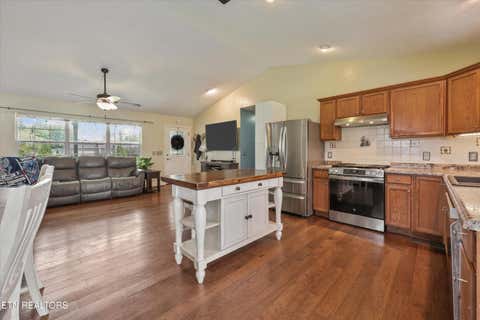 Tiny photo for 220 Autumn Lane, Madisonville, TN 37354 (MLS # 1350163)