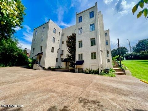 Tiny photo for 3061 Kingston Pike, Knoxville, TN 37919 (MLS # 1338685)