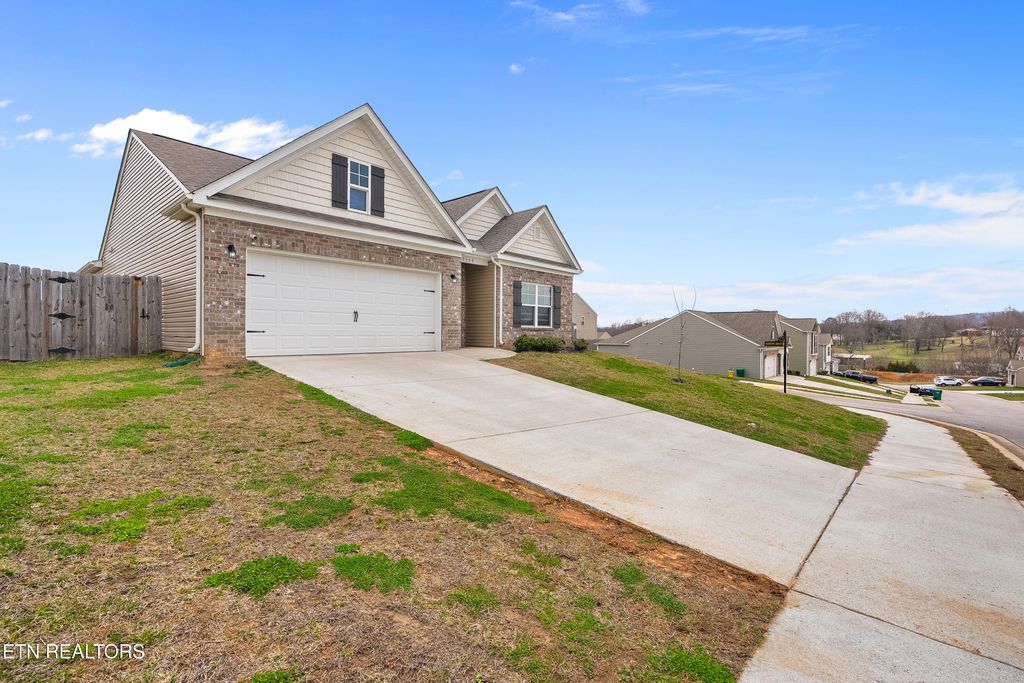 Photo of 2359 Stream View Lane, Morristown, TN 37814 (MLS # 1331277)