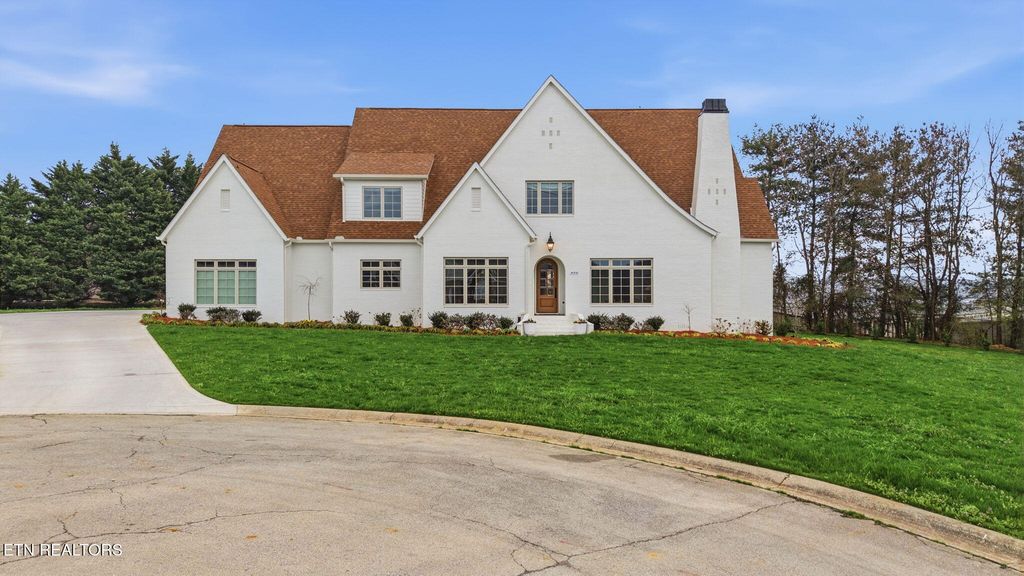 Photo of 406 Lancaster Court, Morristown, TN 37814 (MLS # 1332505)