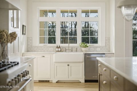 Tiny photo for 406 Lancaster Court, Morristown, TN 37814 (MLS # 1332505)