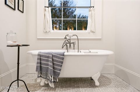 Tiny photo for 406 Lancaster Court, Morristown, TN 37814 (MLS # 1332505)