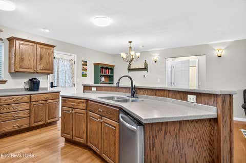 Tiny photo for 105 Foothills Rd, Pikeville, TN 37367 (MLS # 1349667)