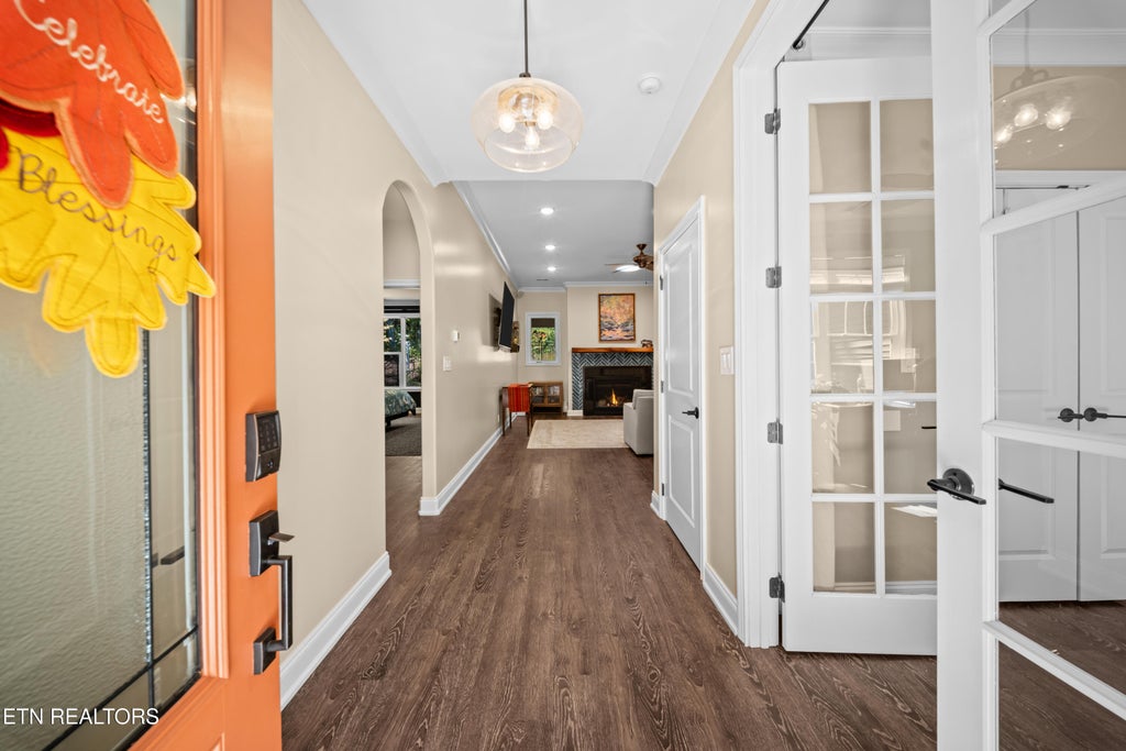 Photo of 122 Ootsima Way, Loudon, TN 37774 (MLS # 1360545)