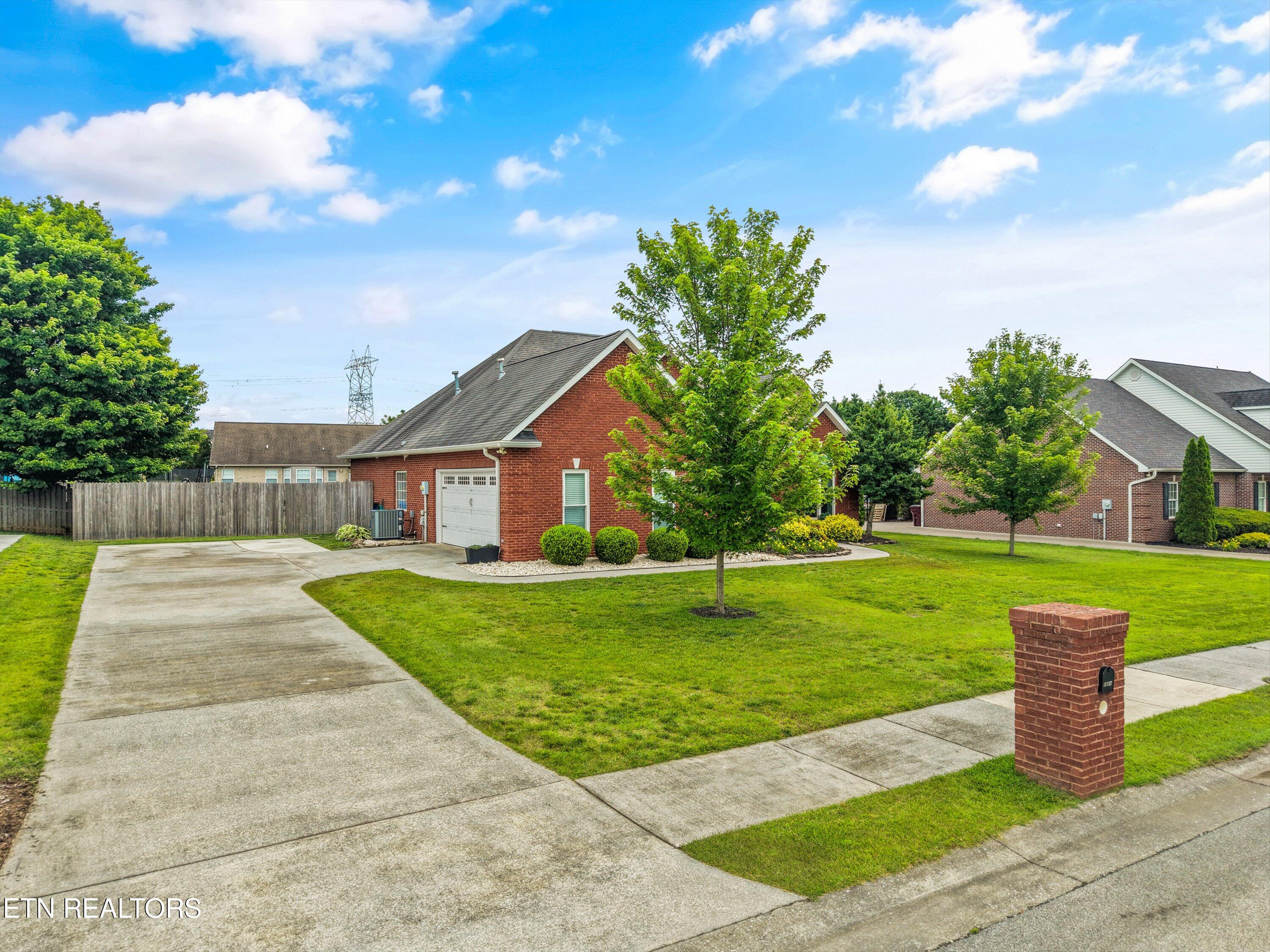 1614 Lindenhall Drive