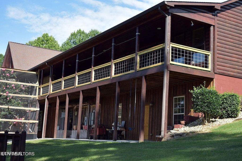 Photo of 1022 Fox Hunter Rd, Maynardville, TN 37807 (MLS # 1248338)