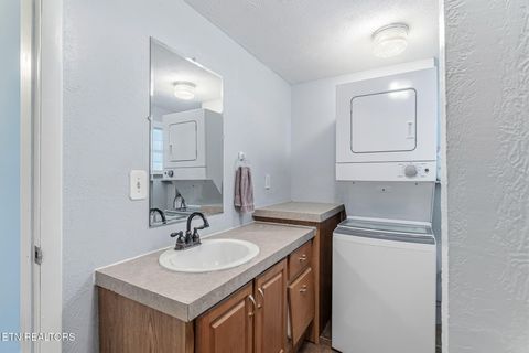Tiny photo for 7801 Karnes Drive, Corryton, TN 37721 (MLS # 1341576)