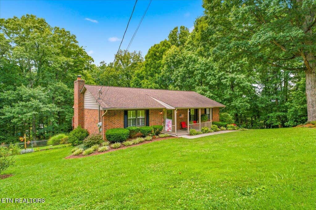 Photo of 7547 Gynevere Drive, Knoxville, TN 37931 (MLS # 1347851)