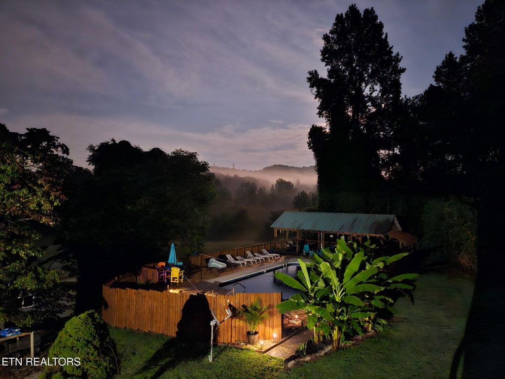 Photo of 910 Hassler Mill Rd, Harriman, TN 37748 (MLS # 1303819)