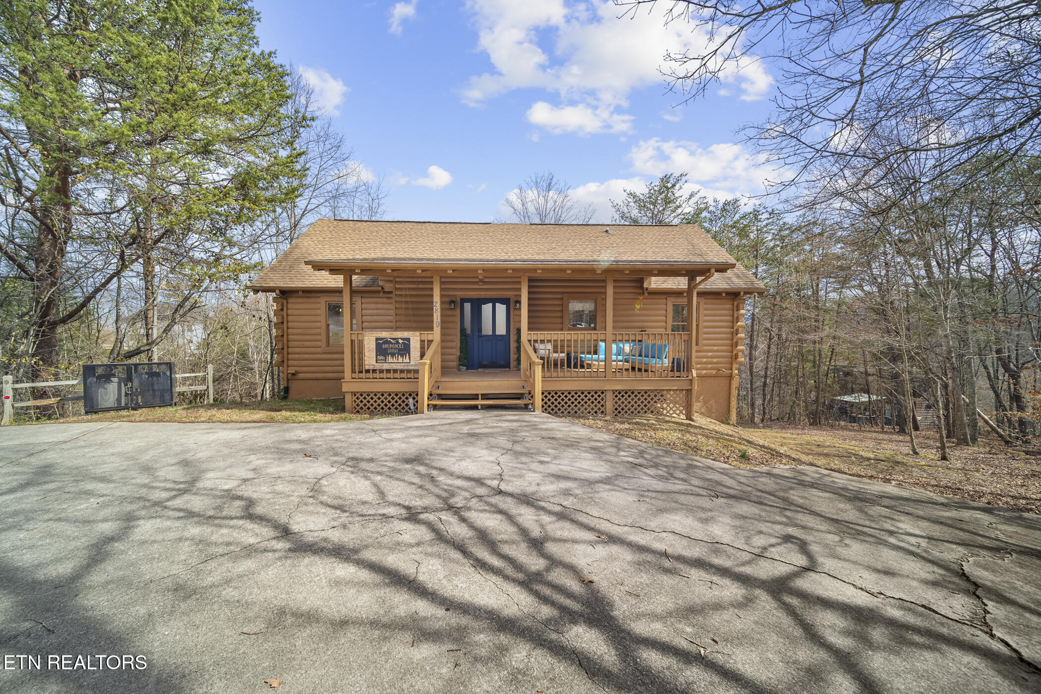 2819 Alexander Place