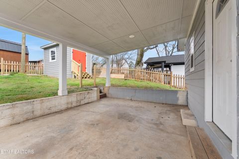 Tiny photo for 508 Church St, Loudon, TN 37774 (MLS # 1331340)
