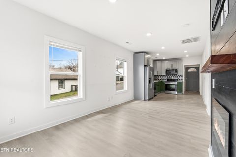 Tiny photo for 508 Church St, Loudon, TN 37774 (MLS # 1331340)