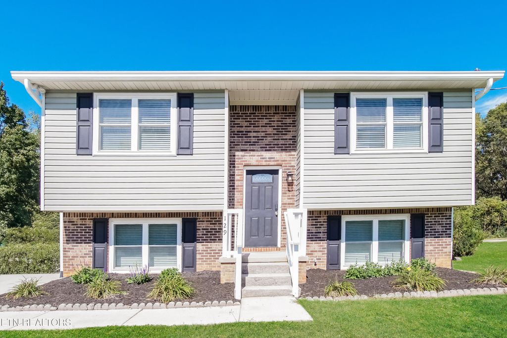 Photo of 129 Longvale Drive, Knoxville, TN 37920 (MLS # 1317810)