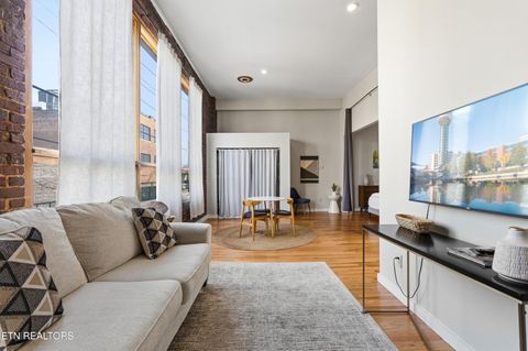 Tiny photo for 118 E Jackson Ave #1, Knoxville, TN 37915 (MLS # 1333302)