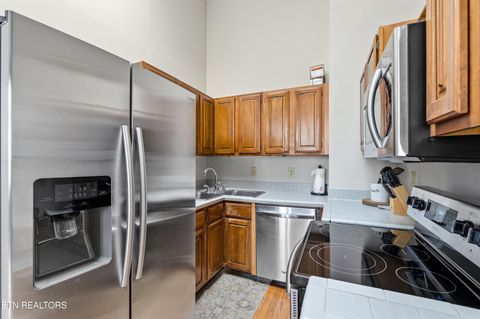 Tiny photo for 118 E Jackson Ave #1, Knoxville, TN 37915 (MLS # 1333302)